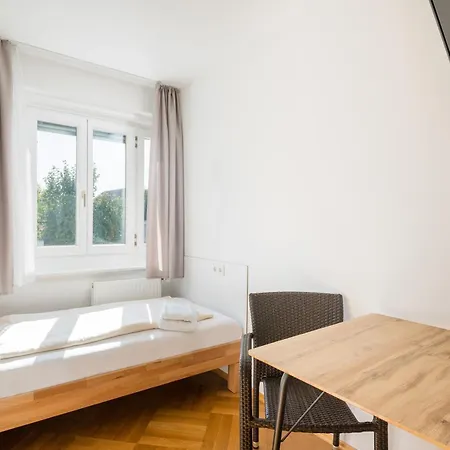 Wg-haus Apartment